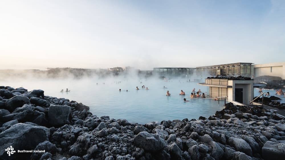 Golden Circle, Blue Lagoon & Northern Lights Small Group Tour with Admission — photo 3