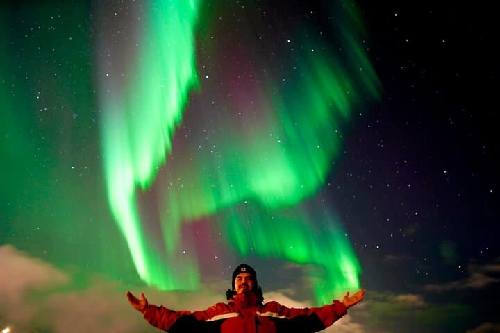 Northern Lights Private Guided Tour With Professional Photos
