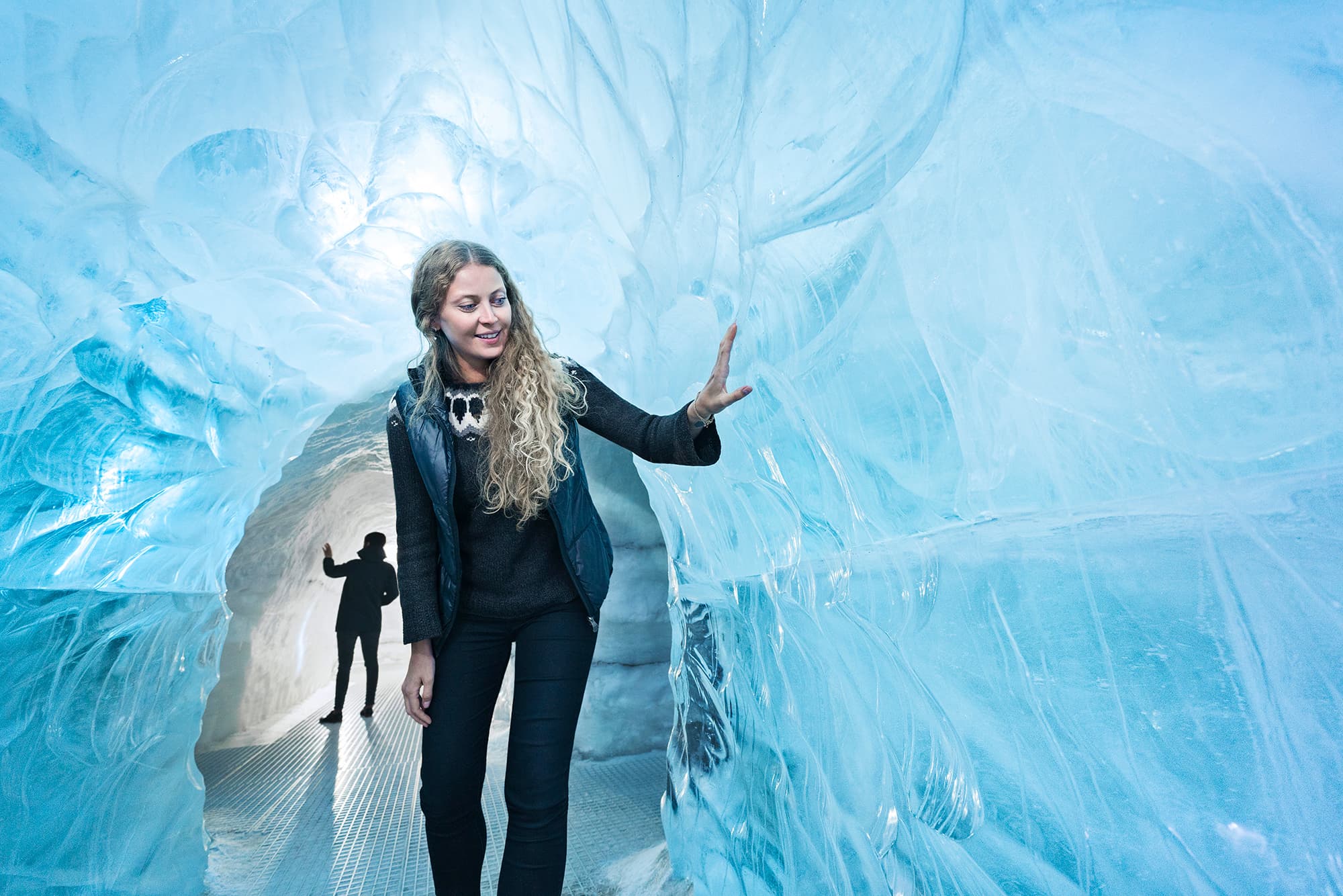 Perlan Ice Cave, Northern Lights Planetarium & Golden Circle Tour — photo 3