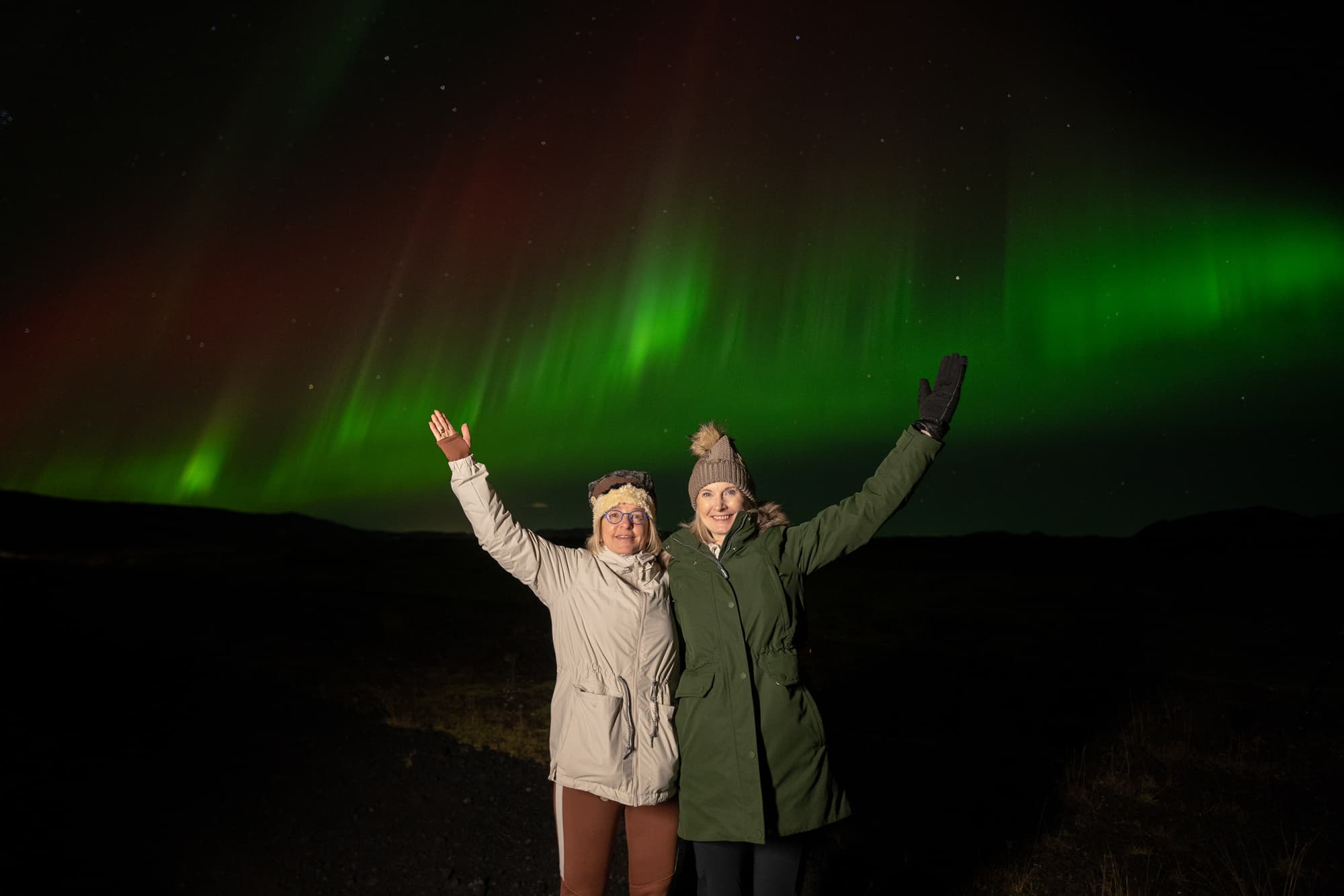 Northern Lights in 4x4 Super with Local Pastries, Hot Chocolate, and Photos — photo 2