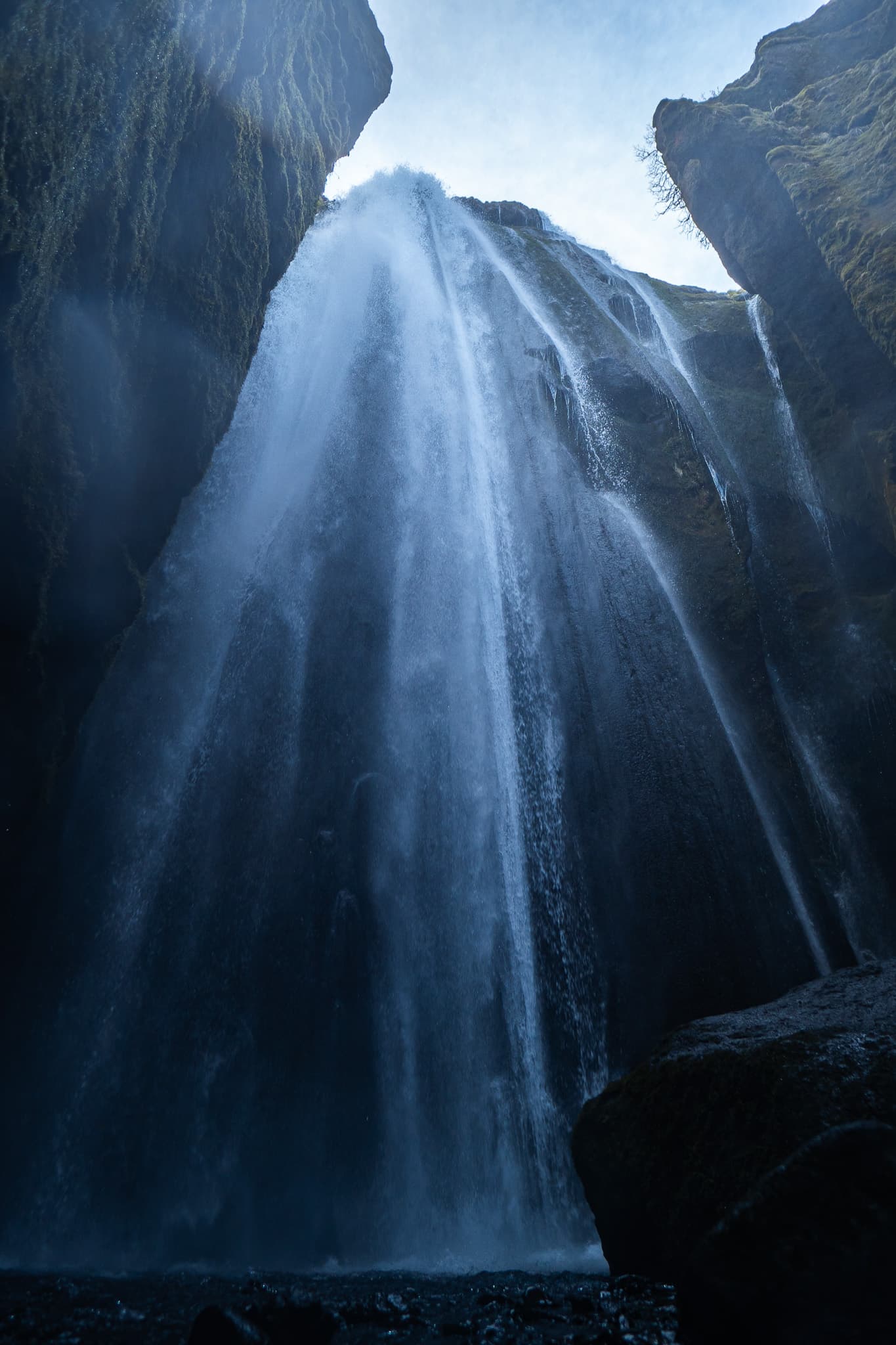 2 Day Winter Adventure to Icelands South Coast, Diamond Beach, Ice Cave and Northern Lights — photo 2