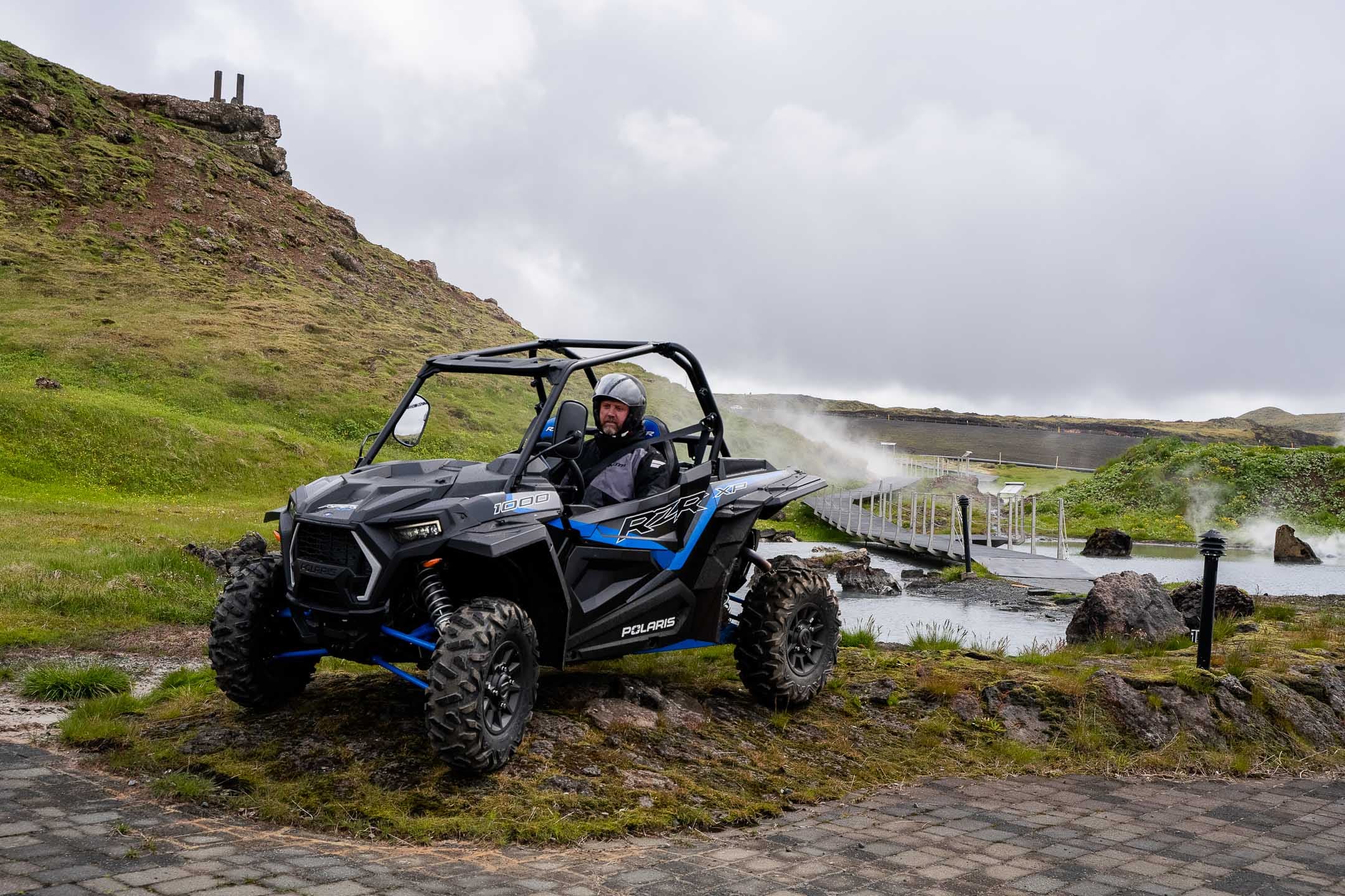 Buggy & Northern Lights — photo 3