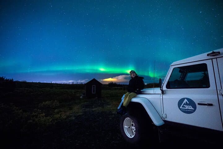 Northern Lights Private Tour in Super Jeep — photo 2