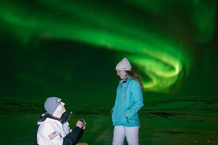 Northern Lights Private Guided Tour With Professional Photos — photo 3