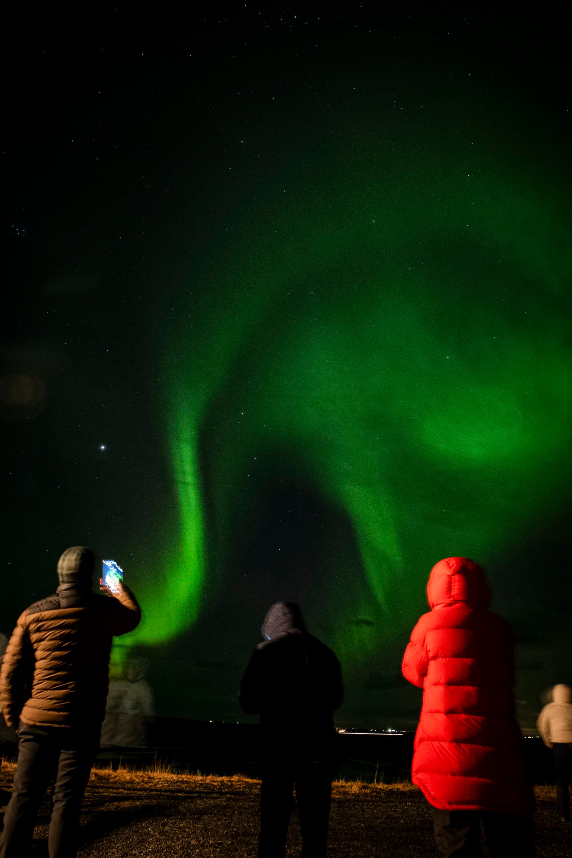 Northern Lights with Photo, Pastries and Hot Cocoa - 4x4 Tour from Reykjavík — photo 4